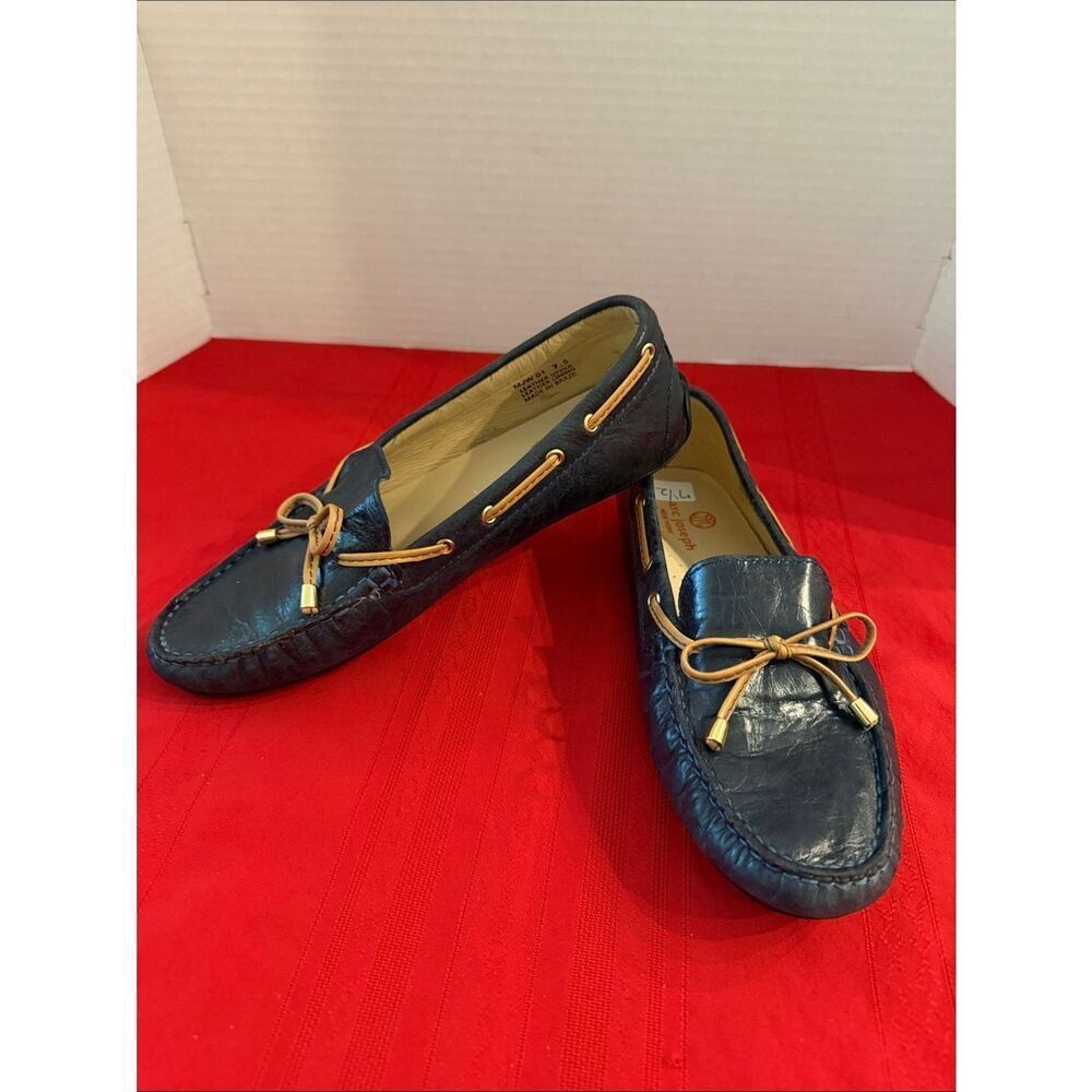 Marc Joseph Navy Leather Cyprus Hill Moccasins with Tan Bow Laces Size 7.5